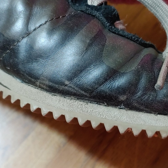 Coach Ivory Camouflage Sneakers 6.5M - Picture 16 of 16